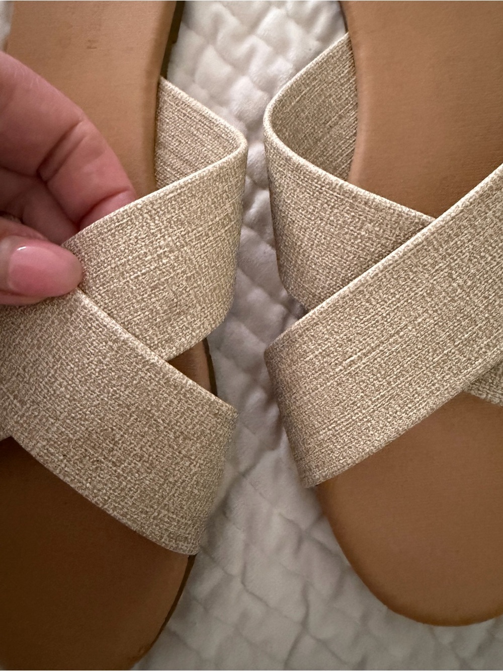 LC Lauren Conrad Tan Crisscross Slide Sandals - Picture 4 of 6